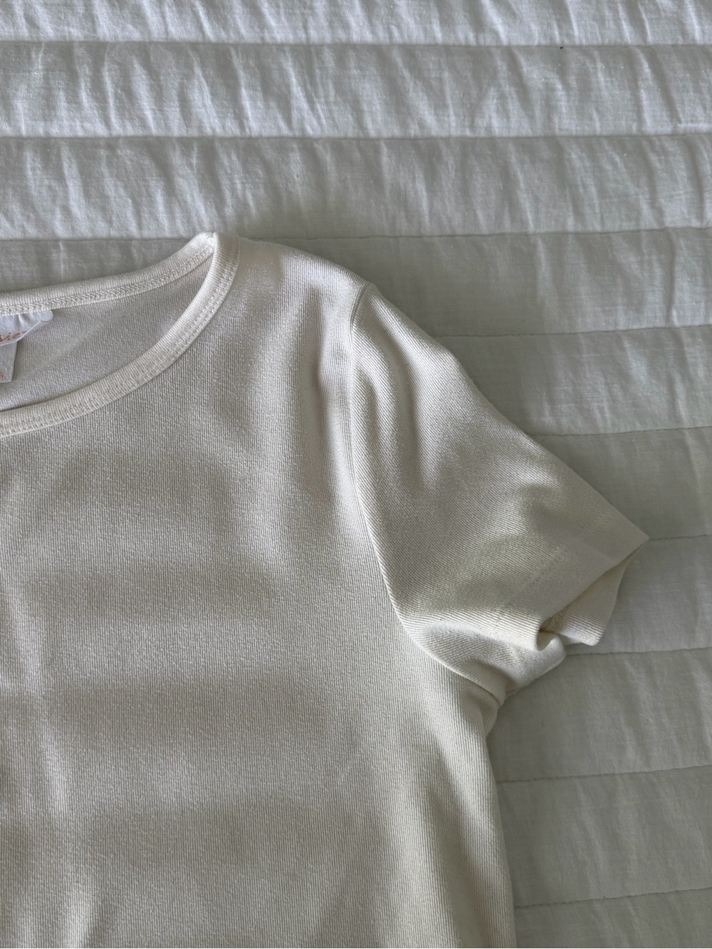 Colsie Cream Short Sleeve  Top